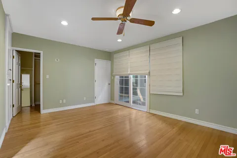 $5,700 | 7432 Westlawn Avenue, Los Angeles, CA 90045