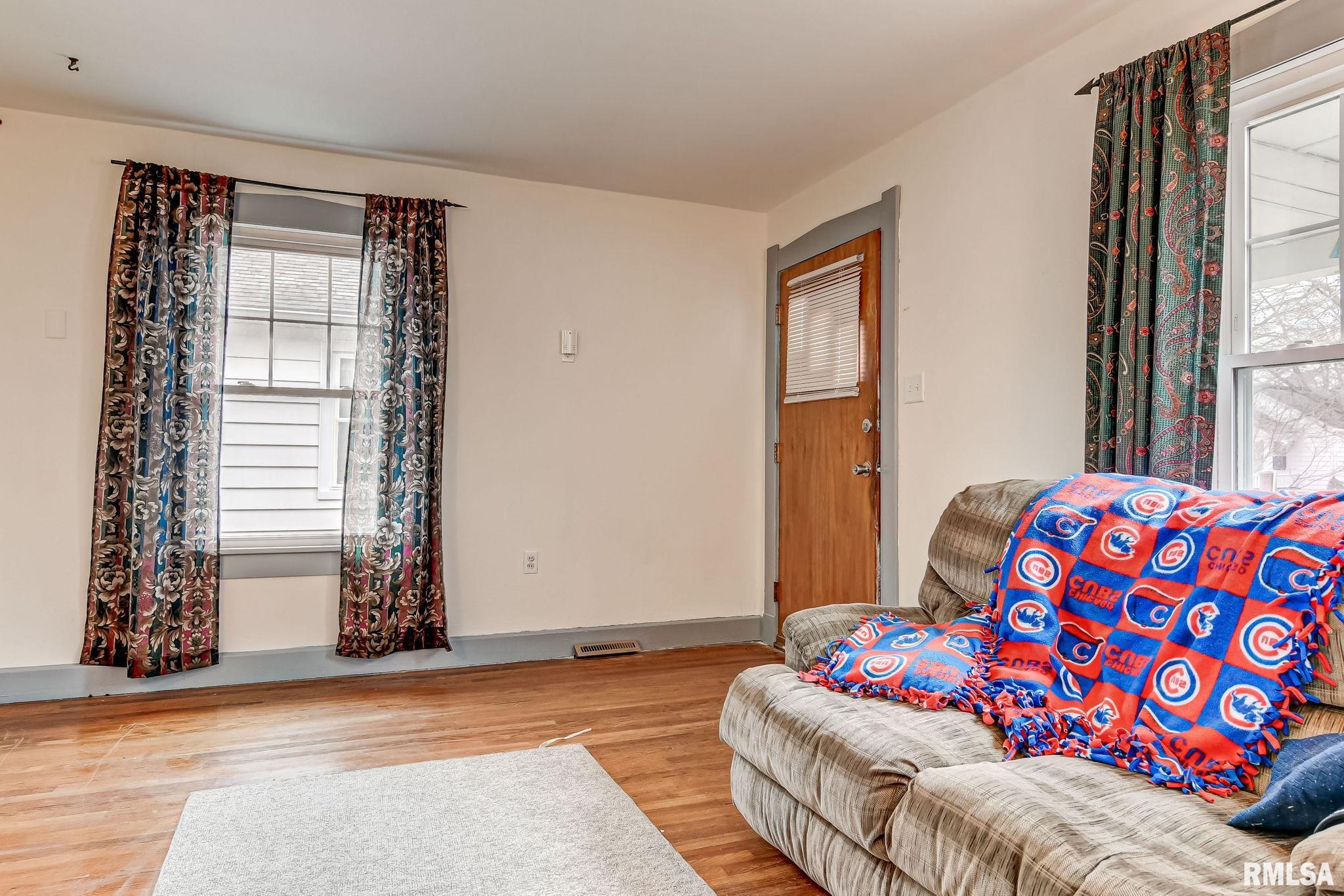 2324 South 7th Street Springfield, IL 62703 - Photo 8 of 19