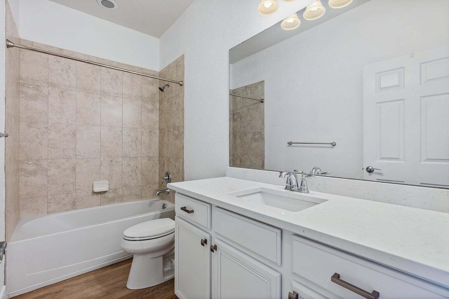 1176 South Community Drive Jupiter, FL 33458 - Photo 15 of 19 20240216232927939317000000-o