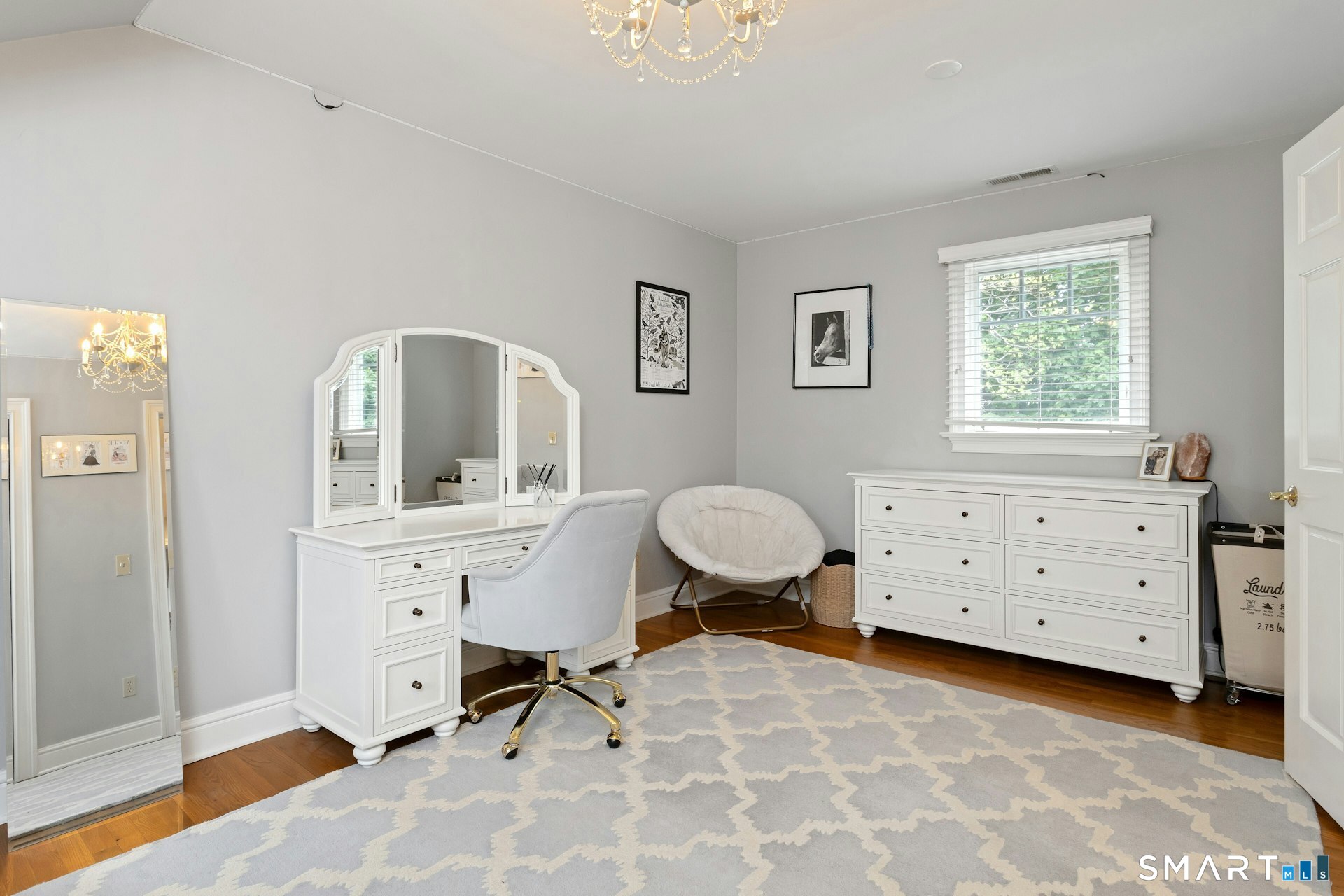 11 Walmsley Road Darien, CT 06820 - Photo 25 of 38
