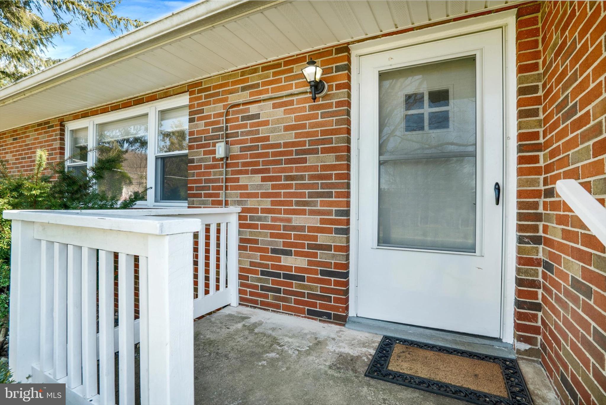3591 Reservoir Road Hellertown, PA 18055 - Photo 3 of 29 Front porch