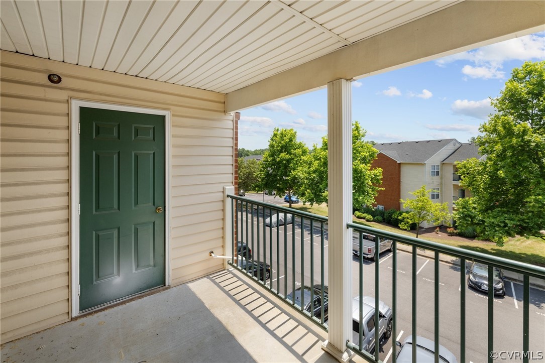 910 Masters Row, Unit J Glen Allen, VA 23059 - Photo 17 of 17 a view of a balcony