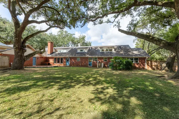 $479,900 | 1426 Park Lane, Wharton, TX 77488