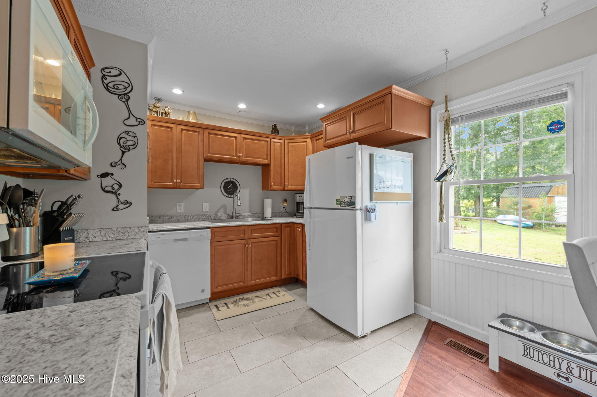 218 North Nunn Street Havelock, NC 28532 - Photo 22 of 38 Kitchen