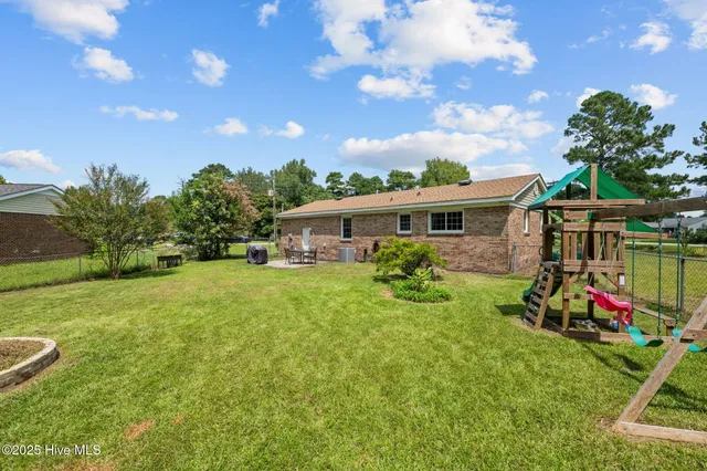 $225,000 | 218 North Nunn Street, Havelock, NC 28532