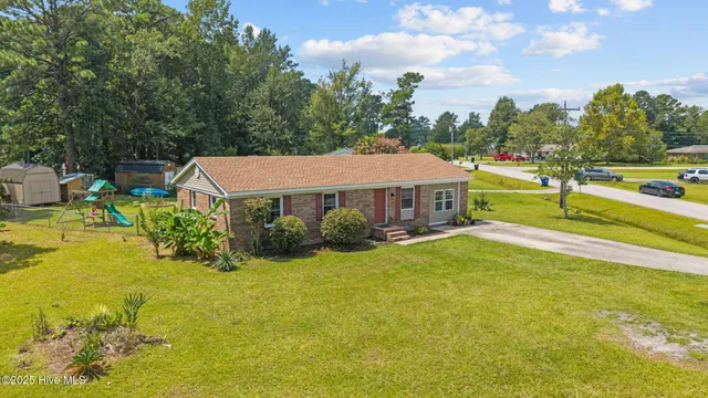 $225,000 | 218 North Nunn Street, Havelock, NC 28532