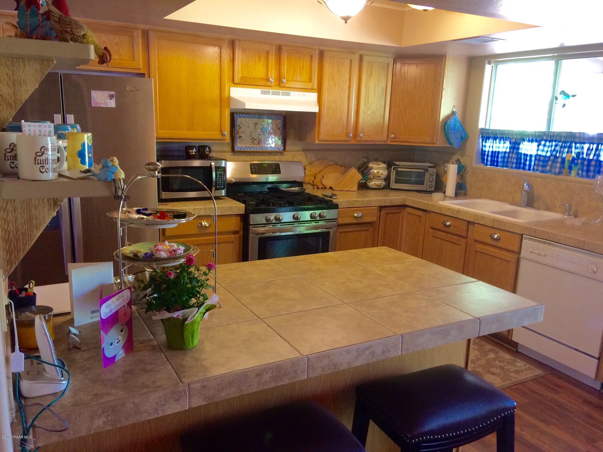 5451 North Robert Road Prescott Valley, AZ 86314 - Photo 5 of 26 IMG_0972