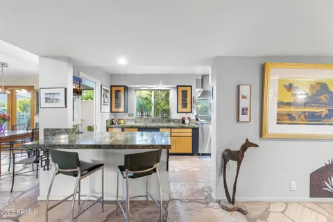 $4,000,000 | 6306 North Camelback Manor Drive, Paradise Valley, AZ 85253