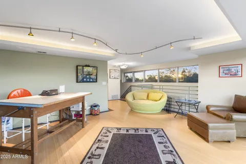 $4,000,000 | 6306 North Camelback Manor Drive, Paradise Valley, AZ 85253