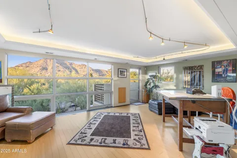 $4,000,000 | 6306 North Camelback Manor Drive, Paradise Valley, AZ 85253