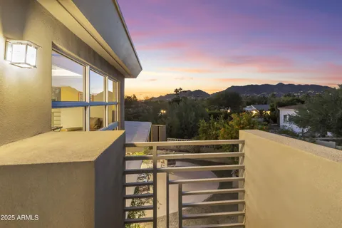 $4,000,000 | 6306 North Camelback Manor Drive, Paradise Valley, AZ 85253