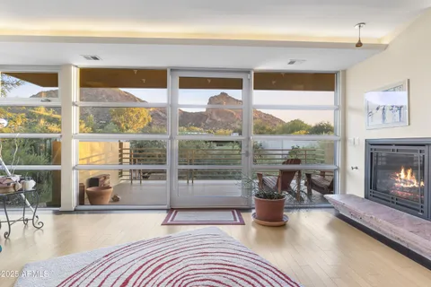 $4,000,000 | 6306 North Camelback Manor Drive, Paradise Valley, AZ 85253