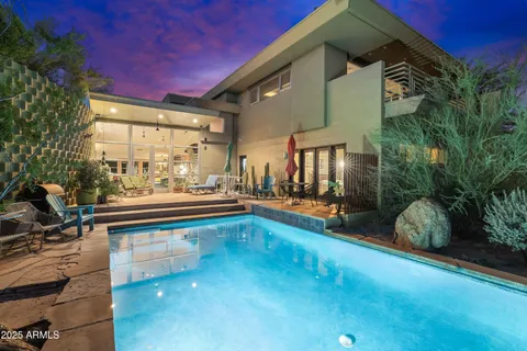 $4,000,000 | 6306 North Camelback Manor Drive, Paradise Valley, AZ 85253
