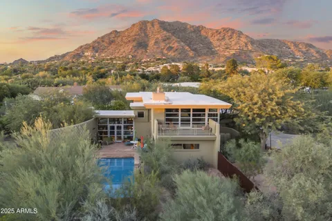 $4,000,000 | 6306 North Camelback Manor Drive, Paradise Valley, AZ 85253