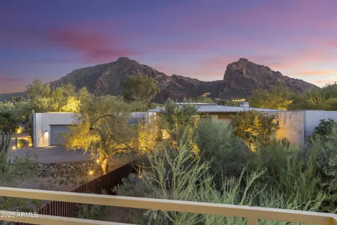 $4,000,000 | 6306 North Camelback Manor Drive, Paradise Valley, AZ 85253