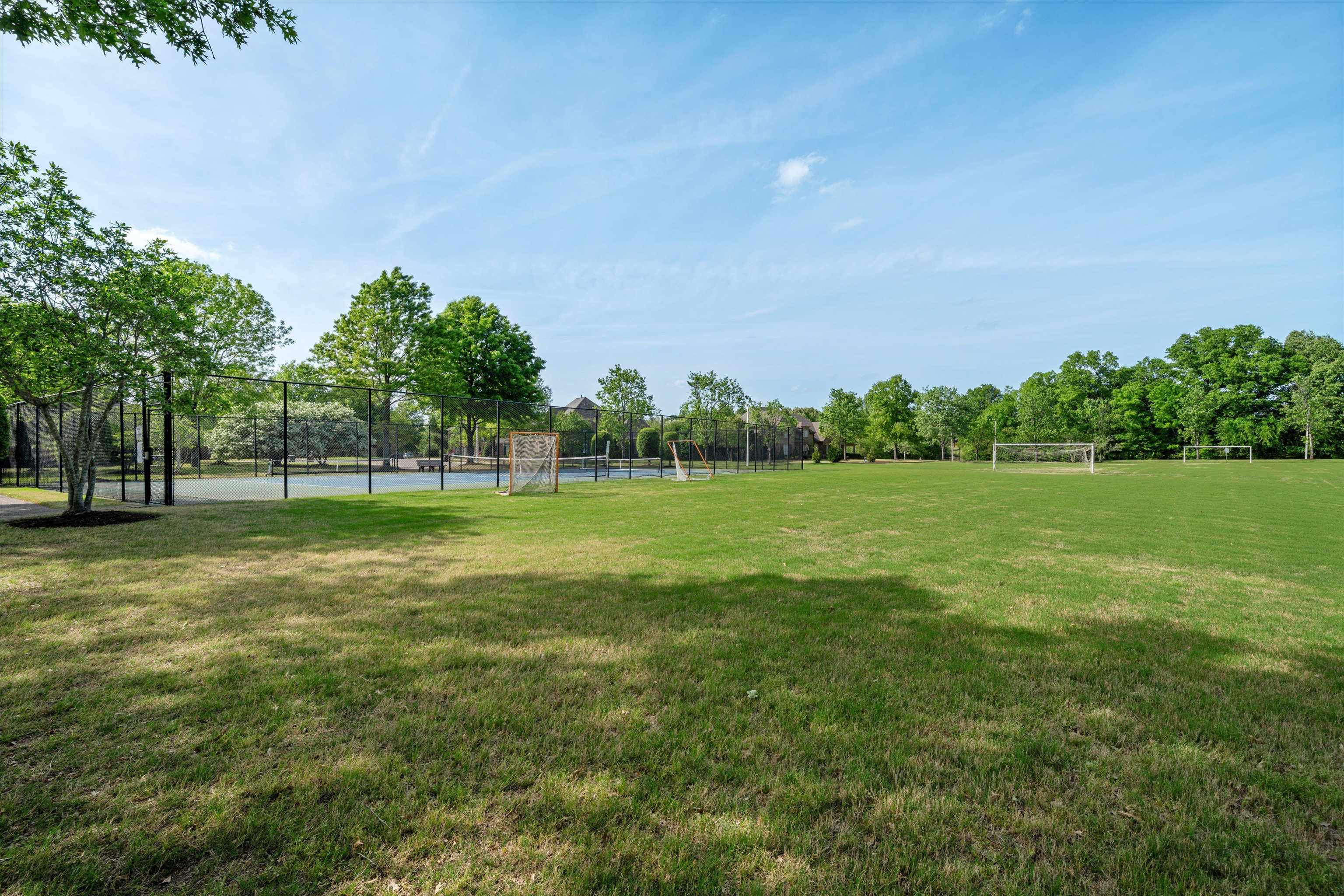 1328 Bridgepointe Drive Collierville, TN 38017 - Photo 35 of 38