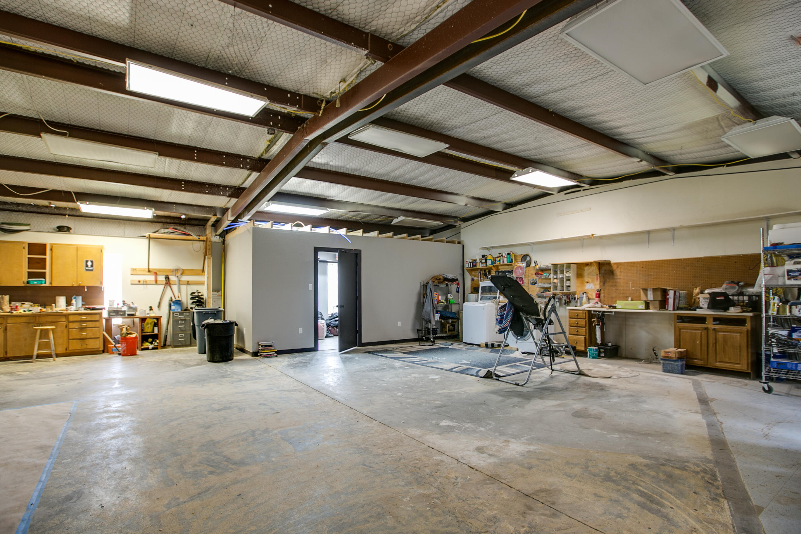 601 Bristow Road San Angelo, TX 76905 - Photo 48 of 60 Large Open Area Con't