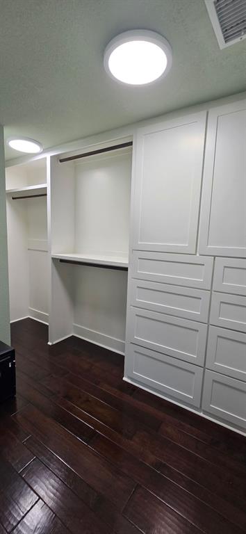 509 Royal Valley Road Grand Prairie, TX 75052 - Photo 19 of 22 wooden floor in an empty room