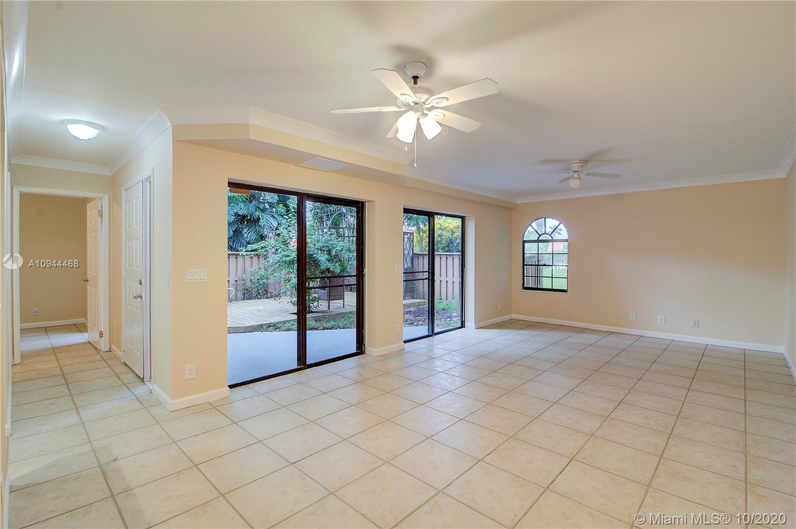 8183 Thames Boulevard, Unit D Boca Raton, FL 33433 - Photo 2 of 29