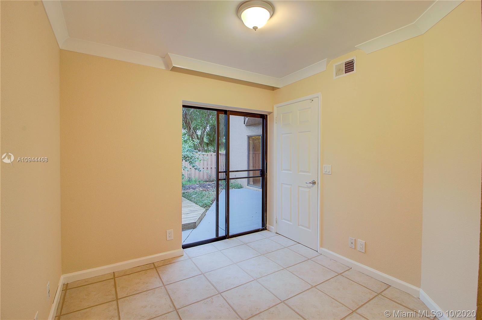 8183 Thames Boulevard, Unit D Boca Raton, FL 33433 - Photo 11 of 29
