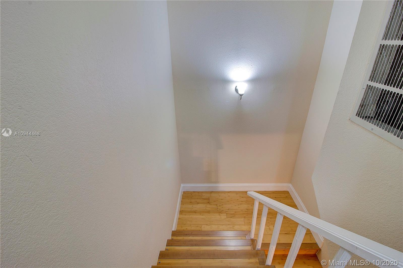 8183 Thames Boulevard, Unit D Boca Raton, FL 33433 - Photo 13 of 29
