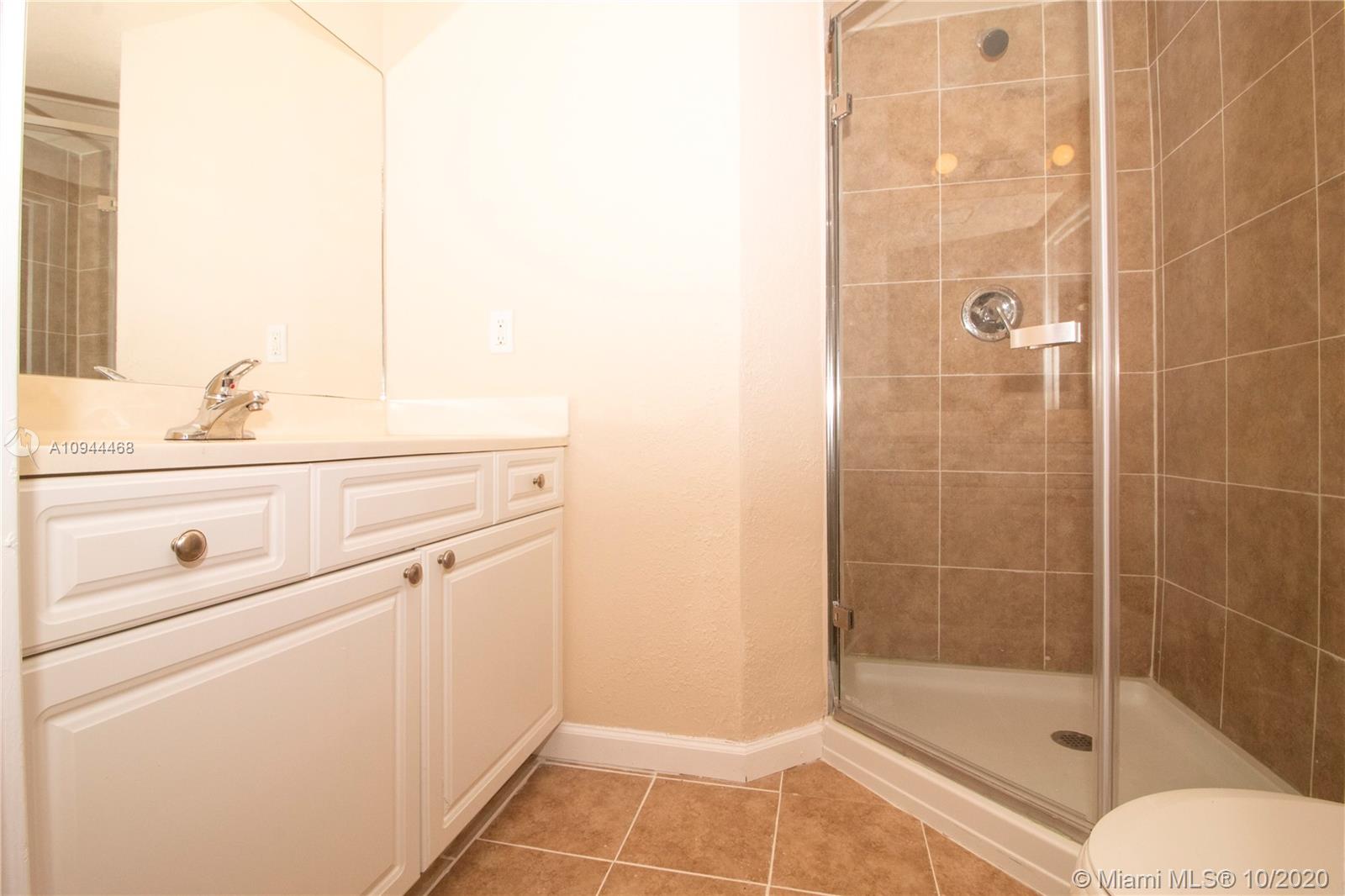 8183 Thames Boulevard, Unit D Boca Raton, FL 33433 - Photo 16 of 29