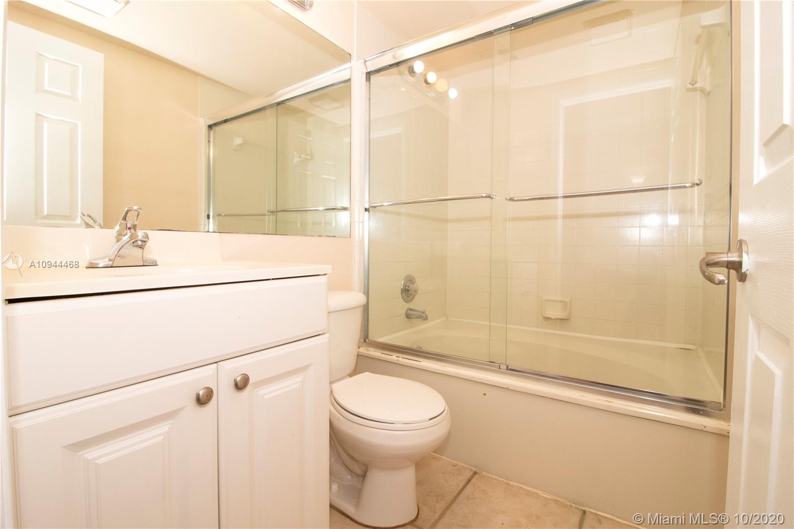 8183 Thames Boulevard, Unit D Boca Raton, FL 33433 - Photo 19 of 29
