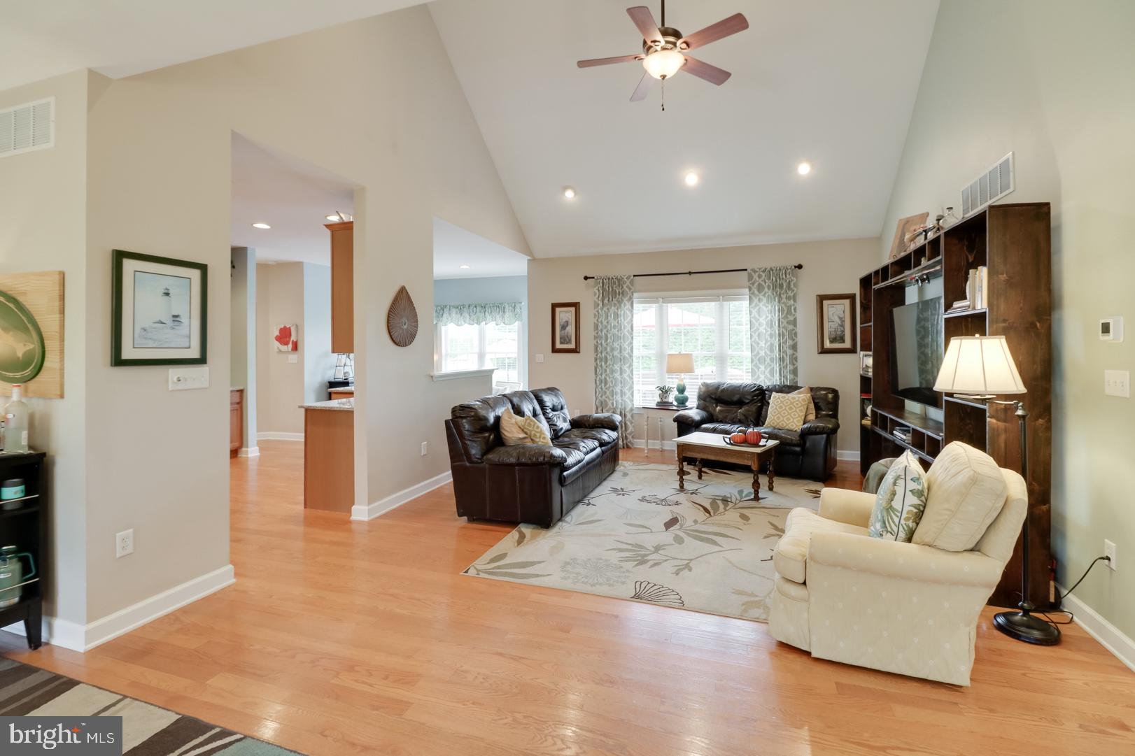 17726 Preakness Road Milton, DE 19968 - Photo 8 of 35 Great room with Vaulted ceiling