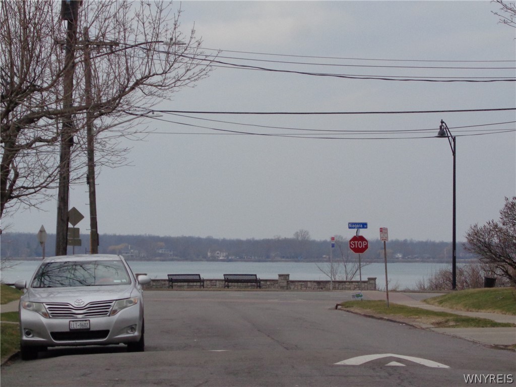 31 Riverside Avenue Buffalo, NY 14207 - Photo 46 of 46 About 10 houses to the Niagara River. Benches to w