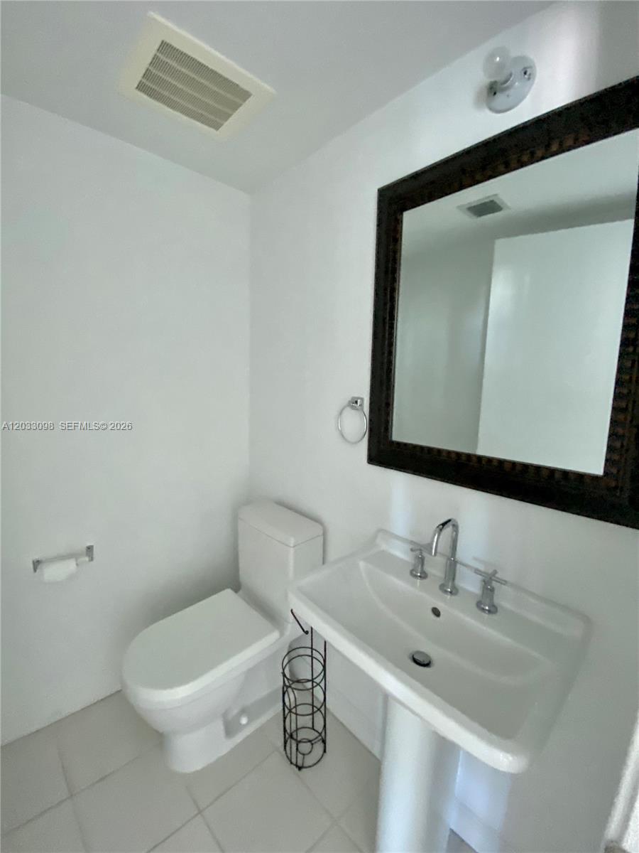 185 Southwest 7th Street, Unit 4311 Miami, FL 33130 - Photo 9 of 25