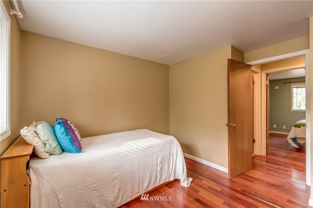 1320 Welling Road Bellingham, WA 98226 - Photo 14 of 25