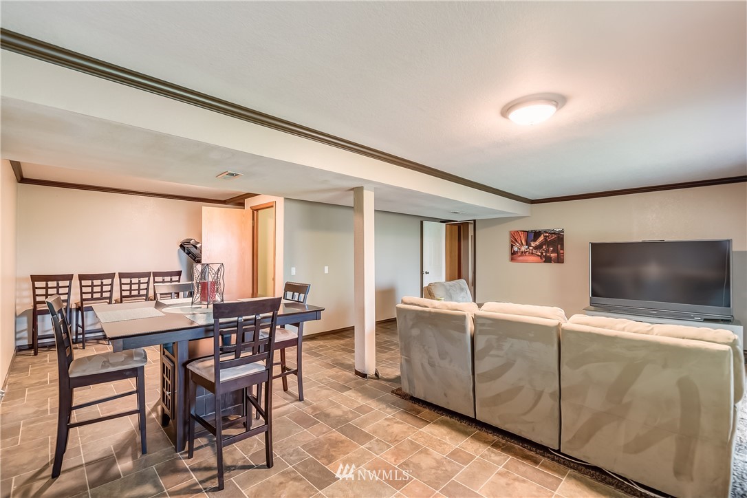 1320 Welling Road Bellingham, WA 98226 - Photo 18 of 25