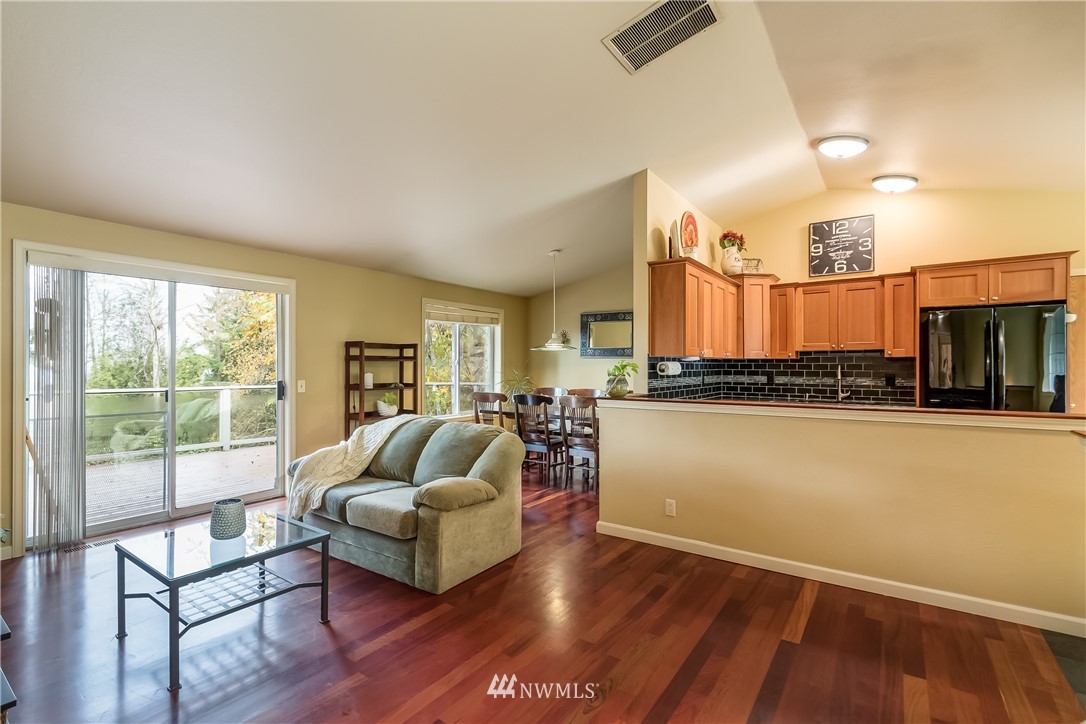 1320 Welling Road Bellingham, WA 98226 - Photo 7 of 25