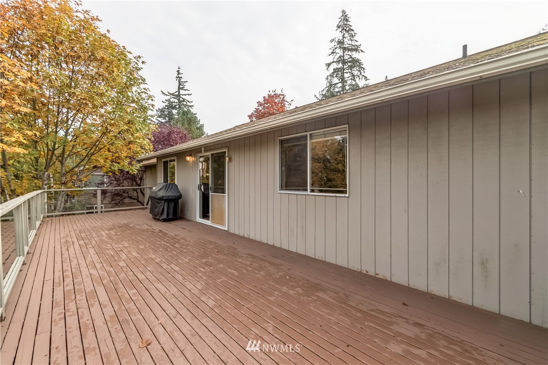 1320 Welling Road Bellingham, WA 98226 - Photo 10 of 25