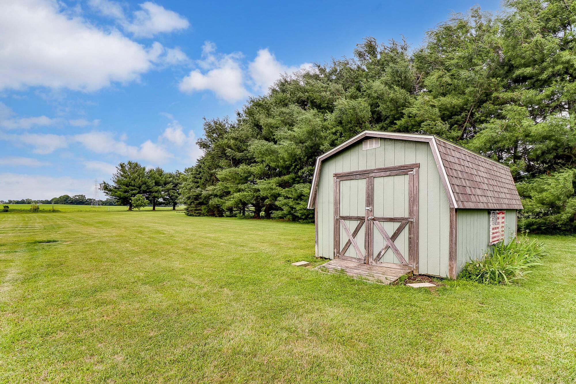 1434 Bickel Church Road Northeast Baltimore, OH 43105 - Photo 50 of 57 Storage Shed - 1434 Bickel Church Road NE, Baltimore, OH 43105