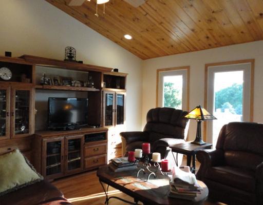 179 Election House Road Prospect, PA 16052 - Photo 2 of 18 Great Room.