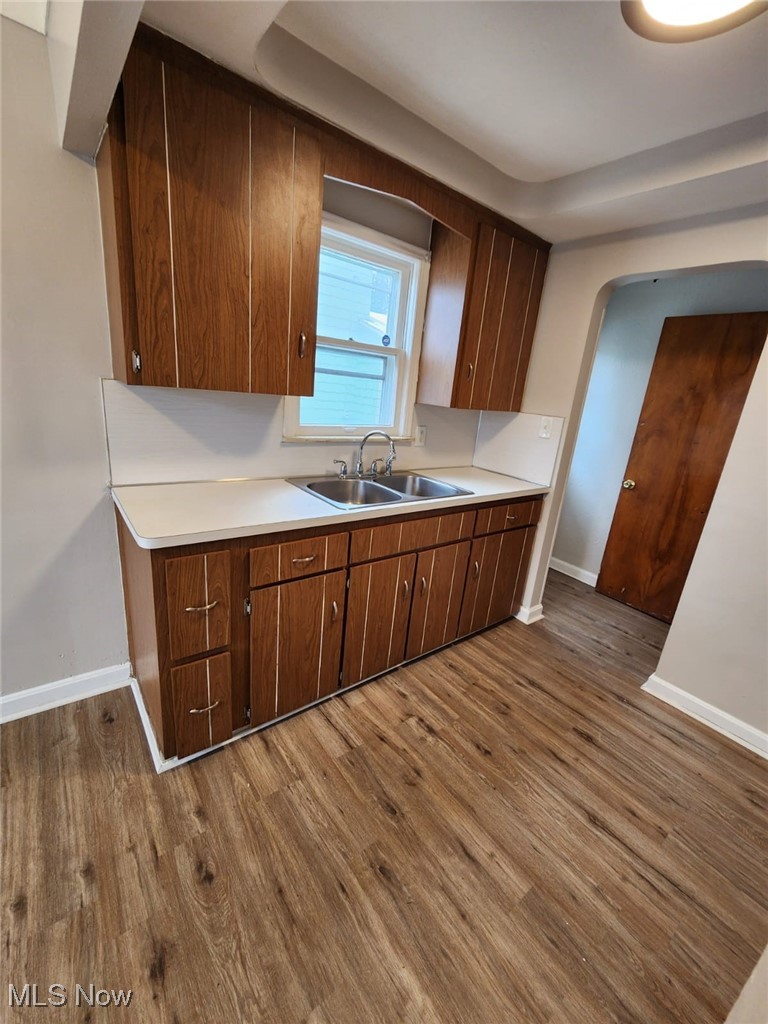 4392 Ardmore Road South Euclid, OH 44121 - Photo 4 of 17