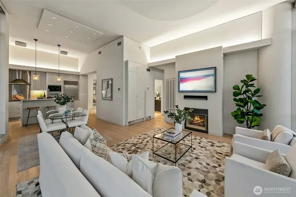 $1,798,000 | 909 5th Avenue, Unit PH3, Seattle, WA 98164
