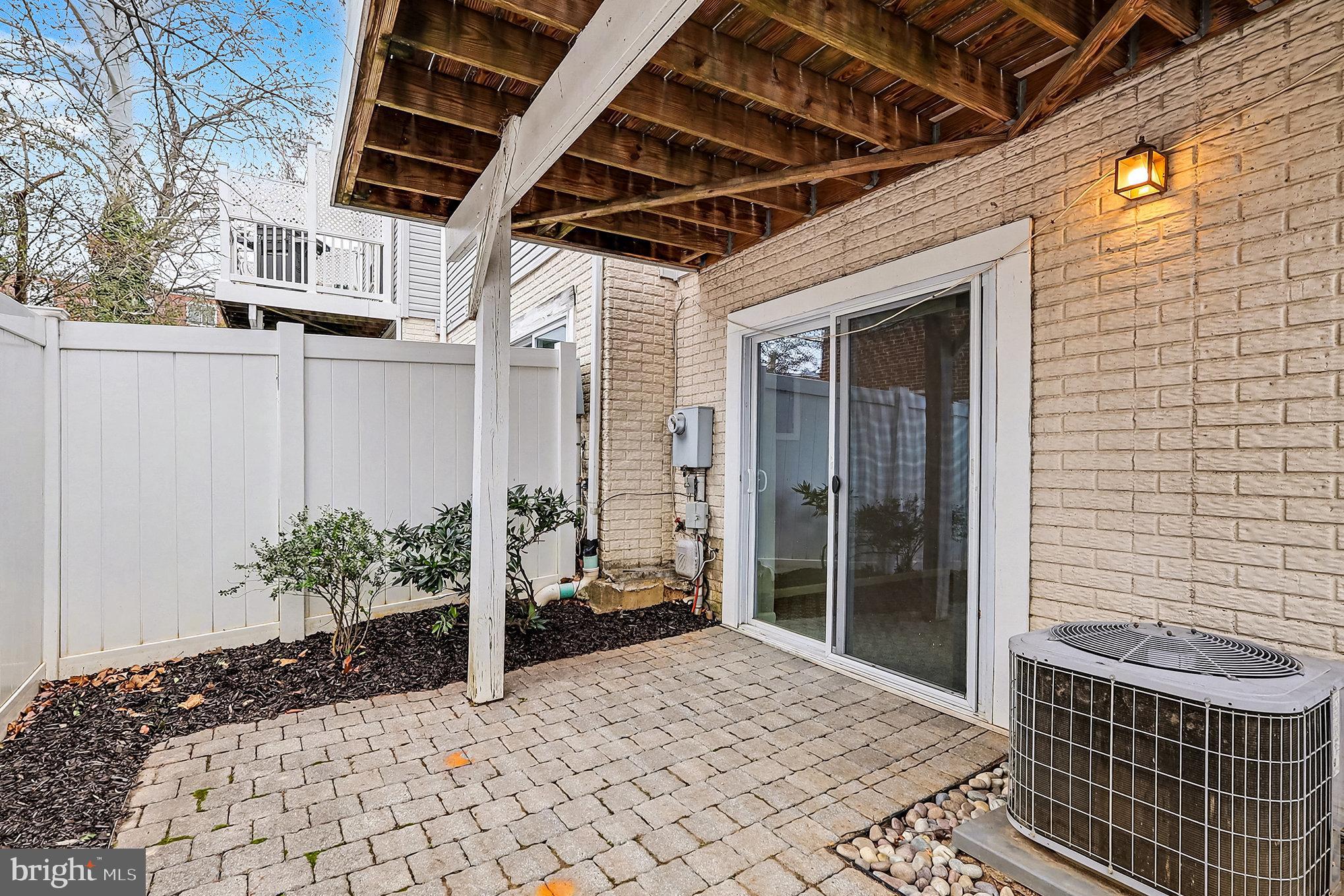 122 East Glebe Road Alexandria, VA 22305 - Photo 25 of 30