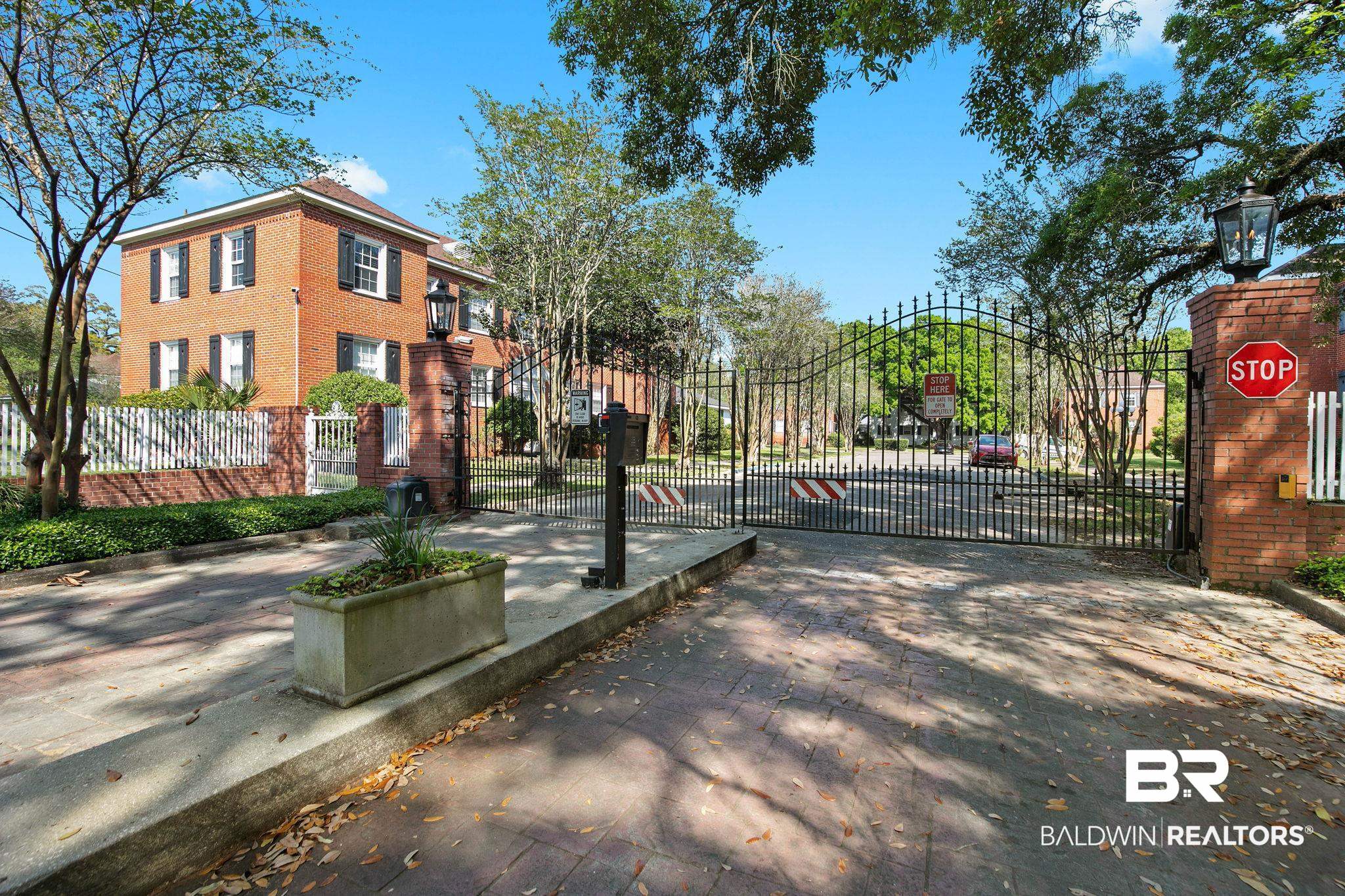 214 Upham Street, Unit 8D Mobile, AL 36607 - Photo 30 of 36 View of gate