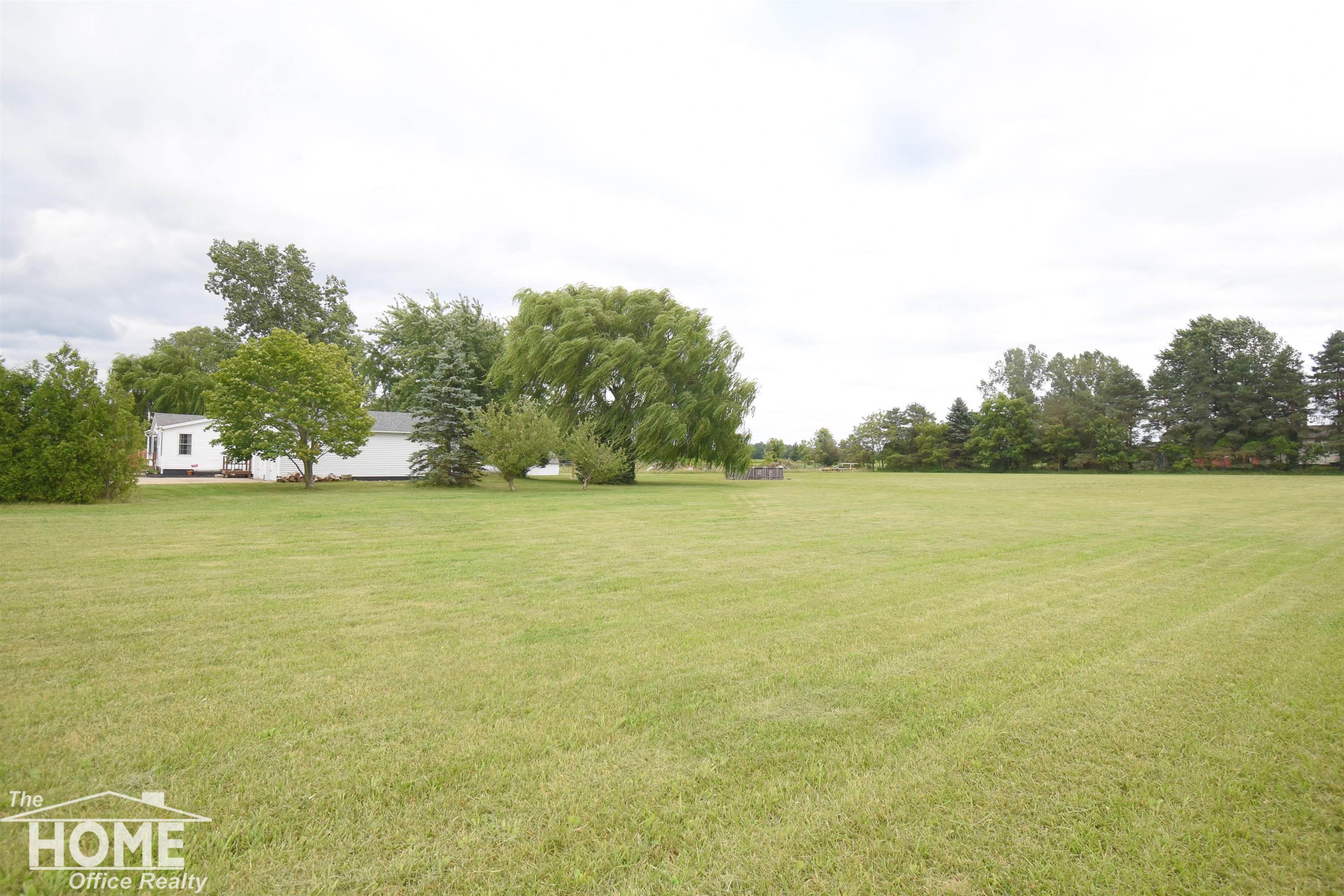 5102 Martin Road Corunna, MI 48817 - Photo 8 of 41