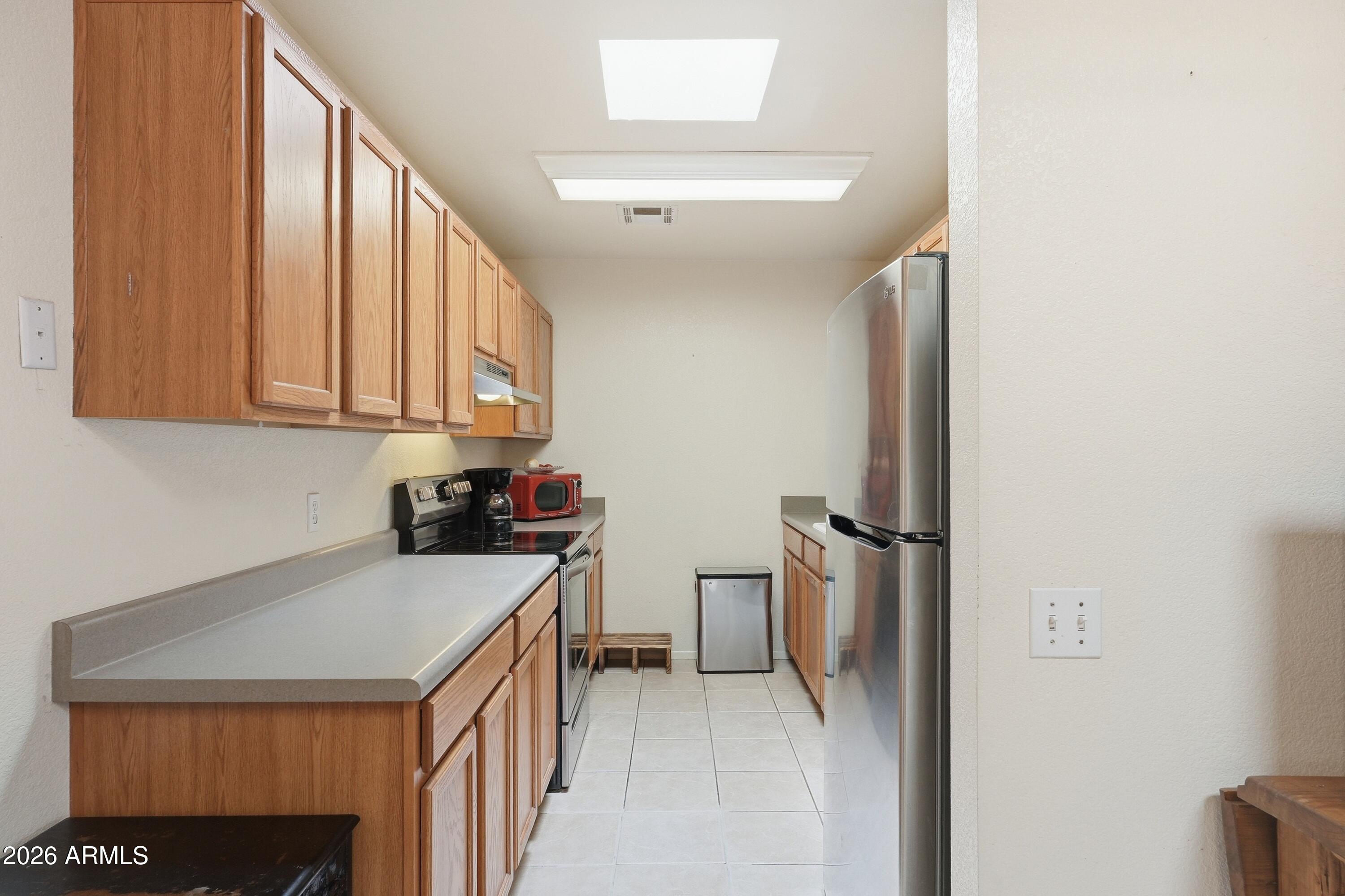 14300 West Bell Road, Unit 141 Surprise, AZ 85374 - Photo 7 of 23 Stainless Appliances