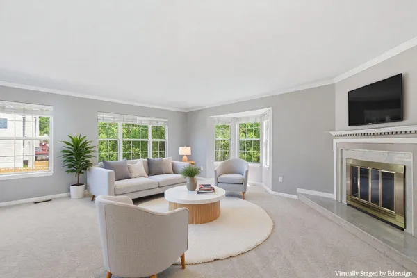 $450,000 | 16701 Capon Tree Lane, Woodbridge, VA 22191
