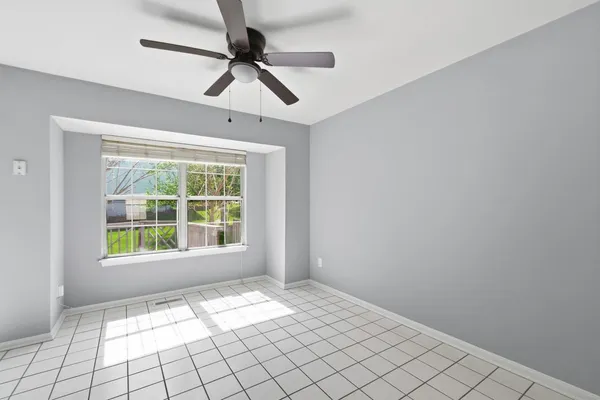 $450,000 | 16701 Capon Tree Lane, Woodbridge, VA 22191