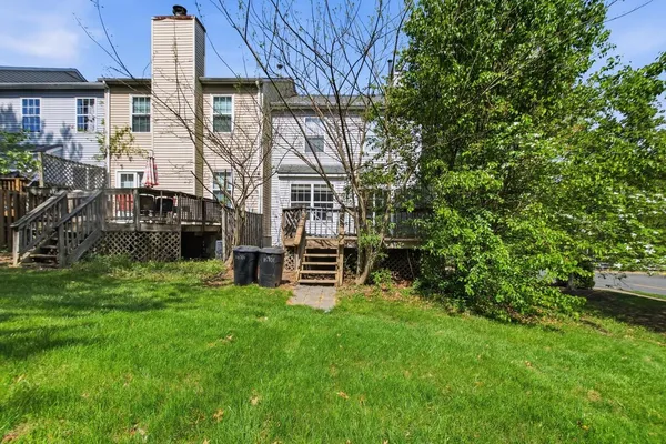 $450,000 | 16701 Capon Tree Lane, Woodbridge, VA 22191