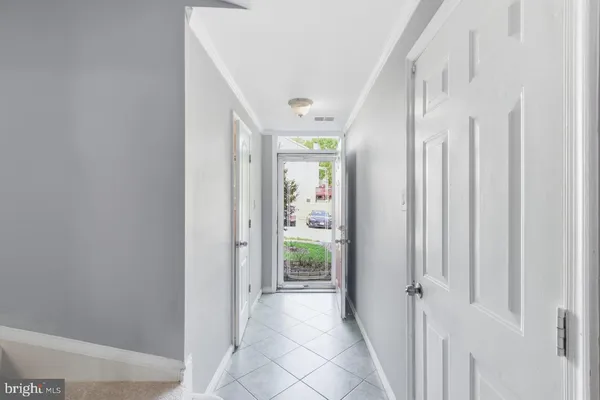 $450,000 | 16701 Capon Tree Lane, Woodbridge, VA 22191