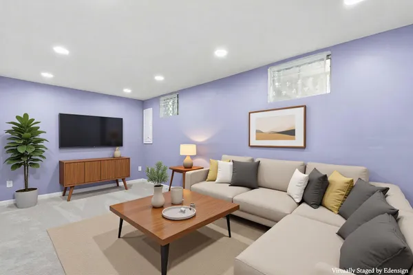 $450,000 | 16701 Capon Tree Lane, Woodbridge, VA 22191