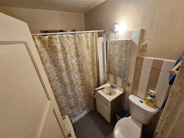 $118,000 | 4143 North 10th Street, Milwaukee, WI 53209