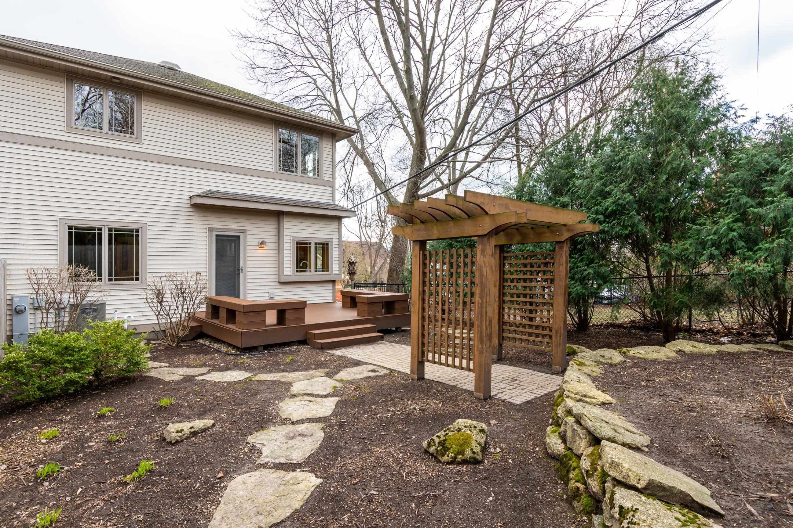 16 South Allen Street Madison, WI 53726 - Photo 2 of 52