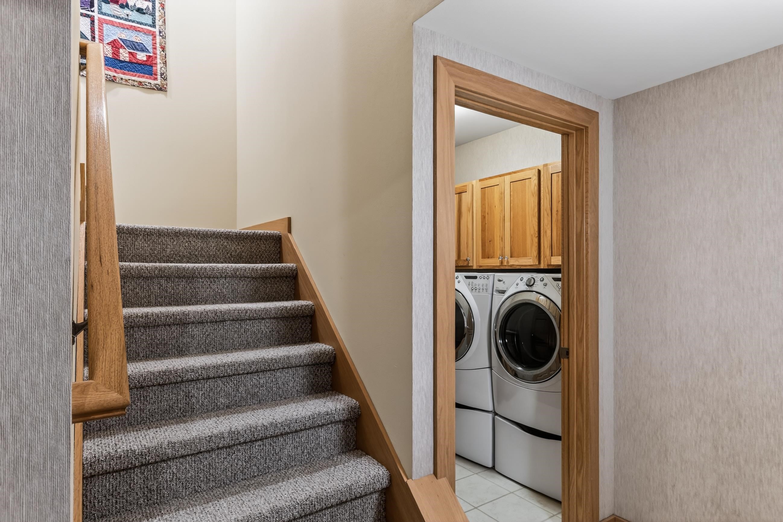 16 South Allen Street Madison, WI 53726 - Photo 39 of 52